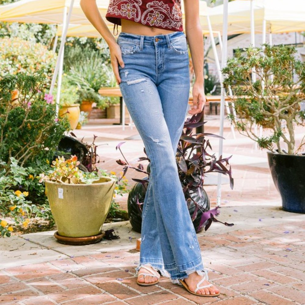 *NEW* Vervet by Flying Monkey High-Rise Flare Jeans